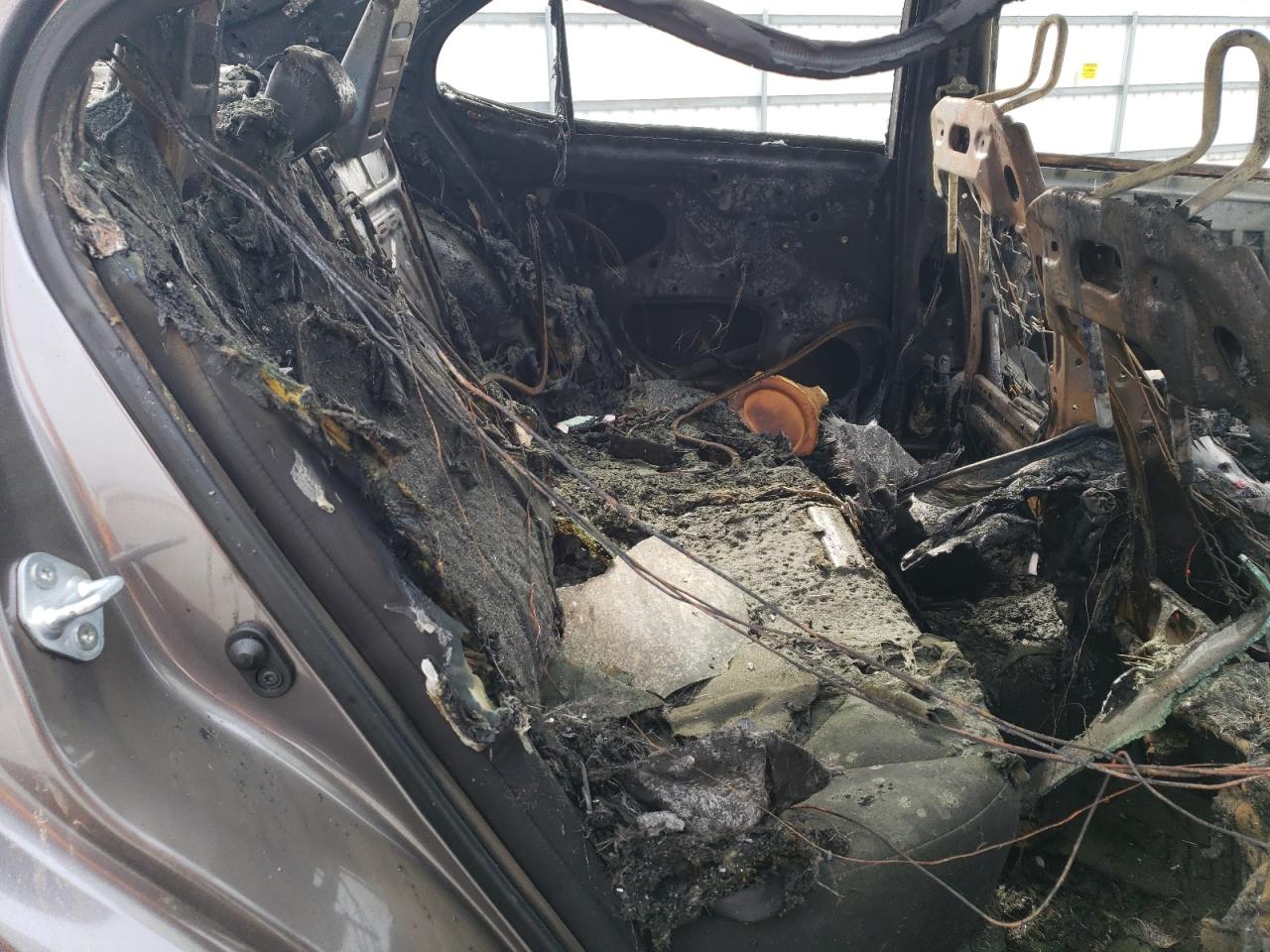 2022 TOYOTA CAMRY LE VIN:4T1C11AK8NU639500