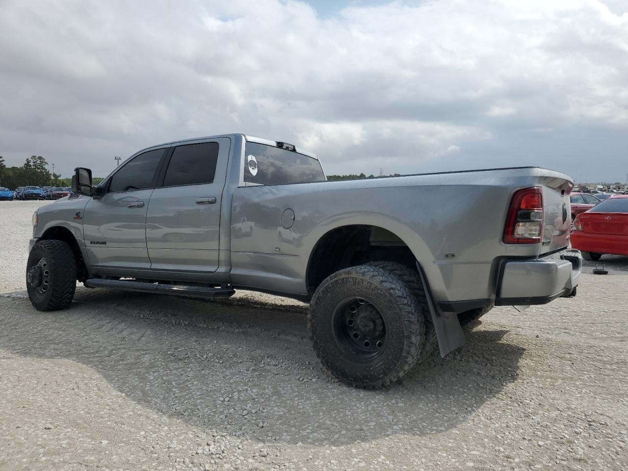 2024 RAM 3500 BIG HORN VIN:3C63RRHL9RG129019