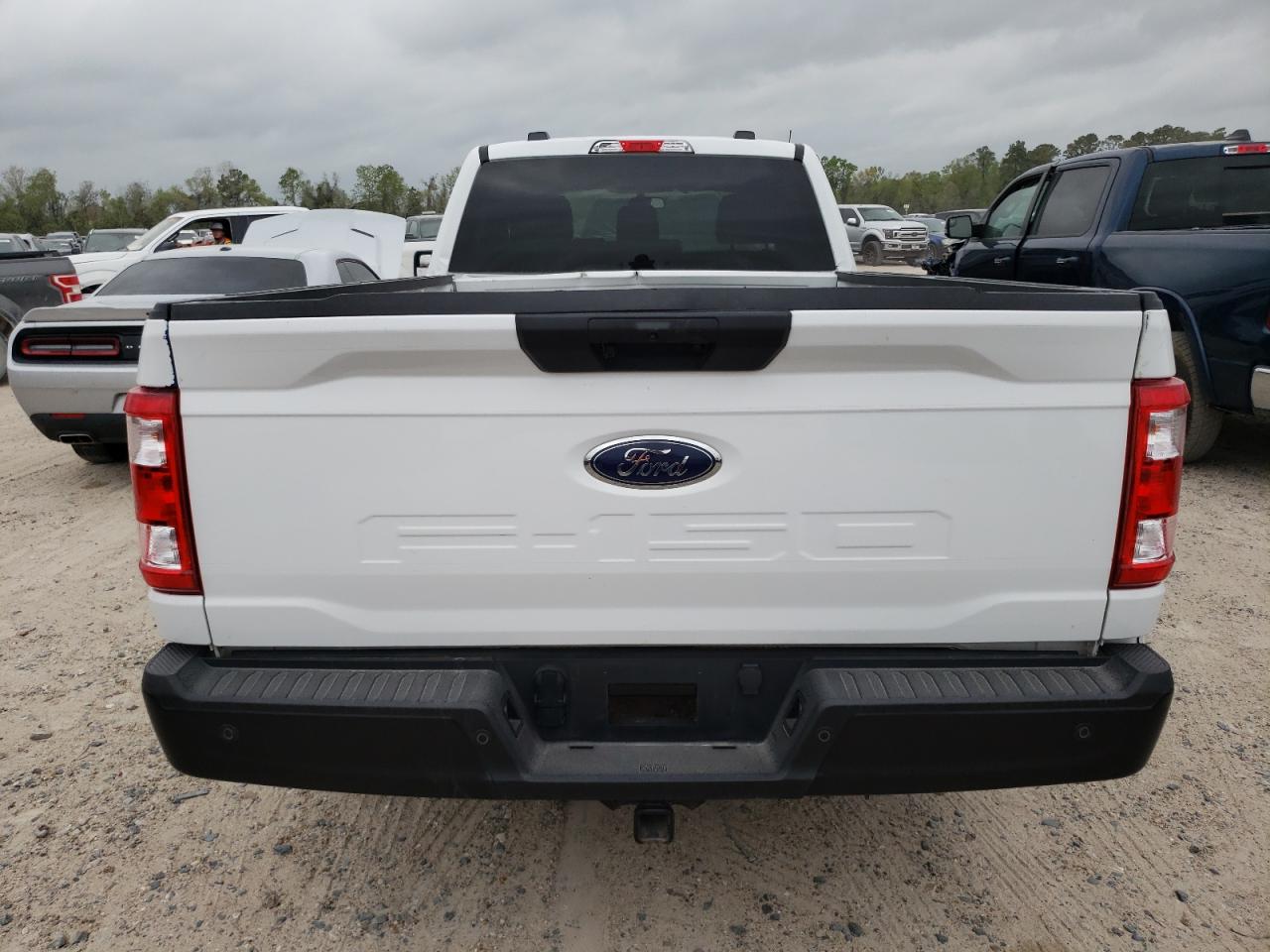 2023 FORD F150  VIN:1FTMF1C56PKD00220