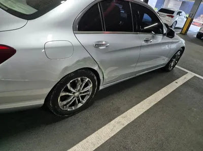 2015 Mercedes-Benz C 200 VIN: