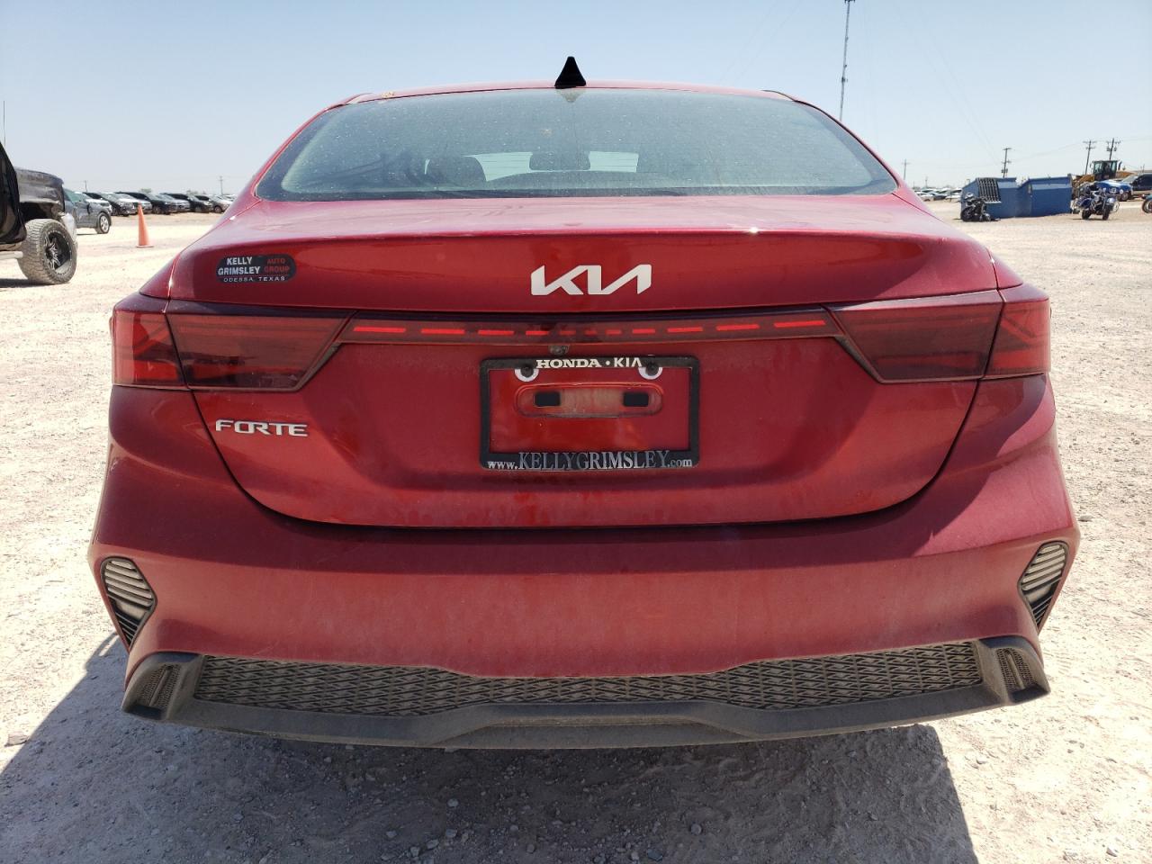 2022 KIA FORTE FE VIN:3KPF24AD4NE484587