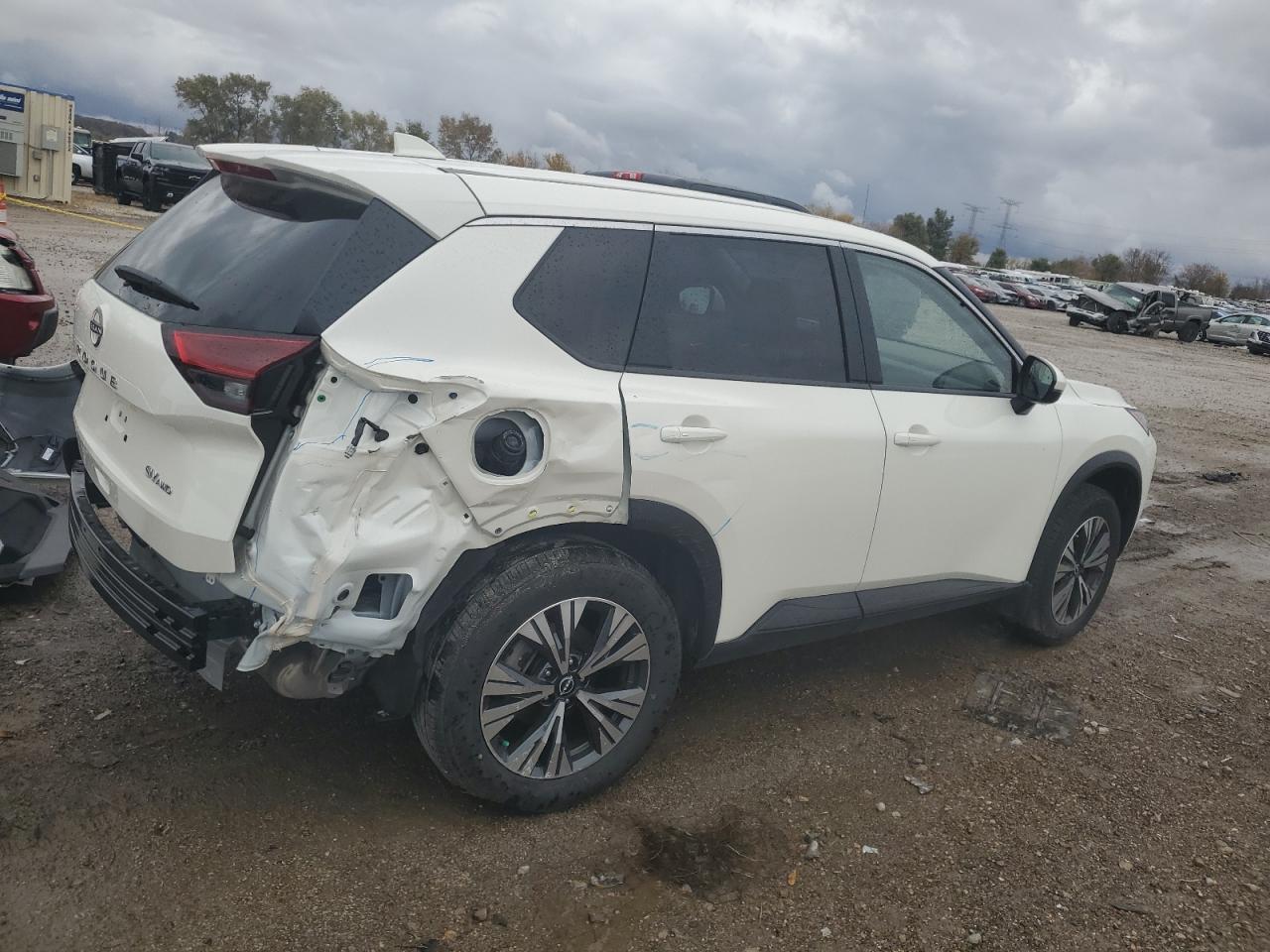 2022 NISSAN ROGUE SV VIN:JN8BT3BB3NW332278