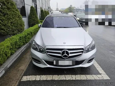 2015 Mercedes-Benz E 300 VIN: