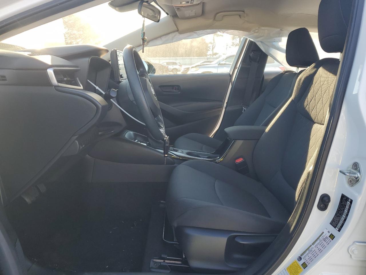 2022 TOYOTA COROLLA LE VIN:5YFEPMAE7NP374170