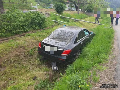 2017 Mercedes-Benz E 300 VIN: