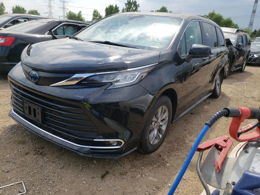 2022 TOYOTA SIENNA XLE VIN:5TDYRKEC2NS134391