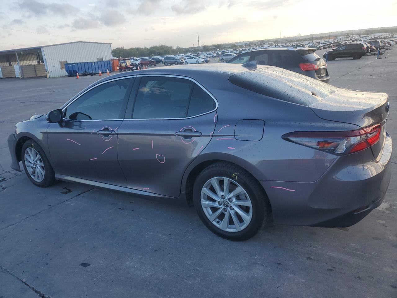 2022 TOYOTA CAMRY LE VIN:4T1C11AKXNU672532