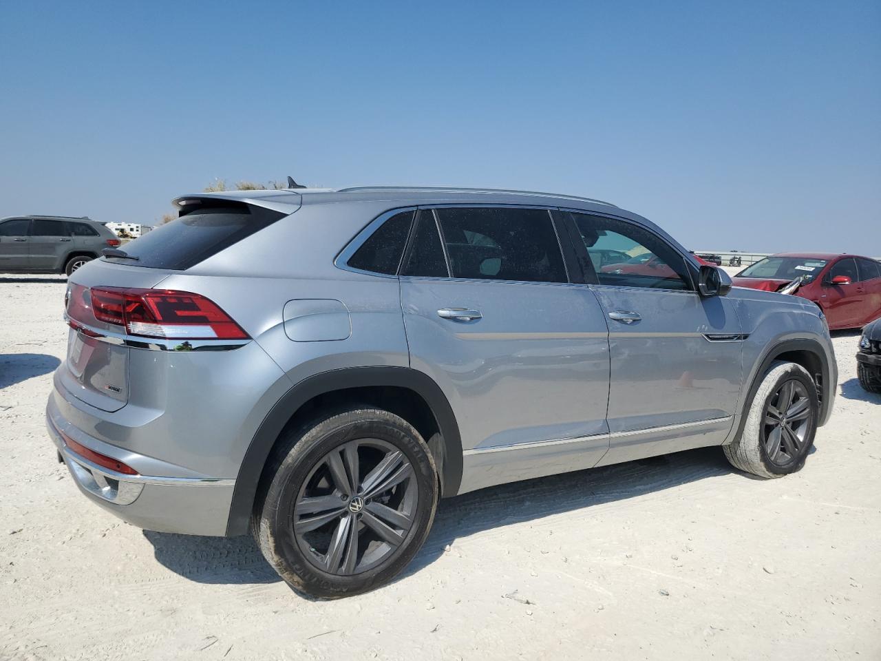 2022 VOLKSWAGEN ATLAS CROSS SPORT SEL R-LINE VIN:1V2SE2CA0NC212217