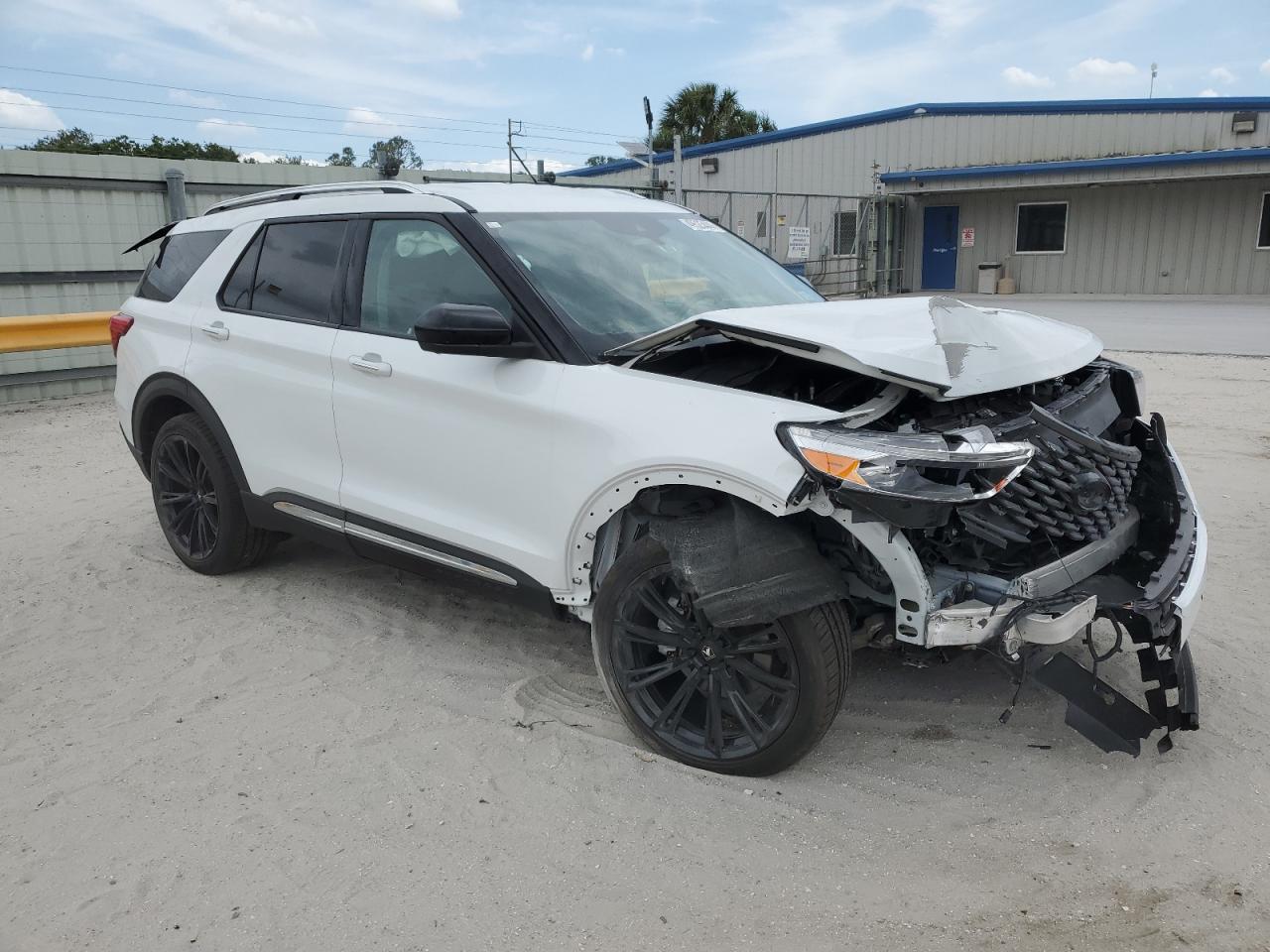 2022 FORD EXPLORER LIMITED VIN:1FMSK8FH2NGA32652