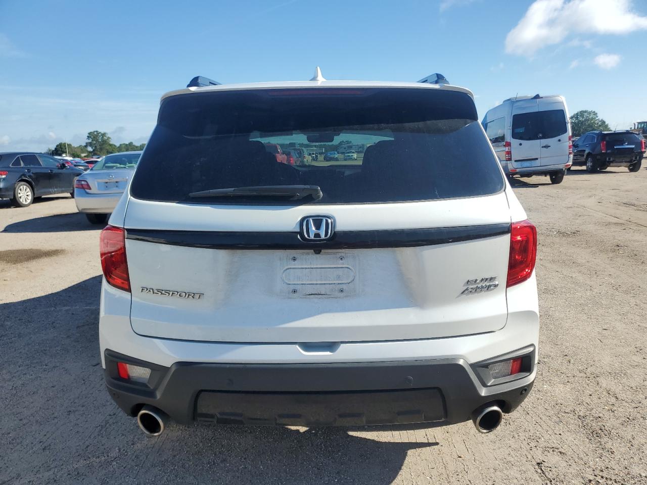 2023 HONDA PASSPORT ELITE VIN:5FNYF8H00PB000337