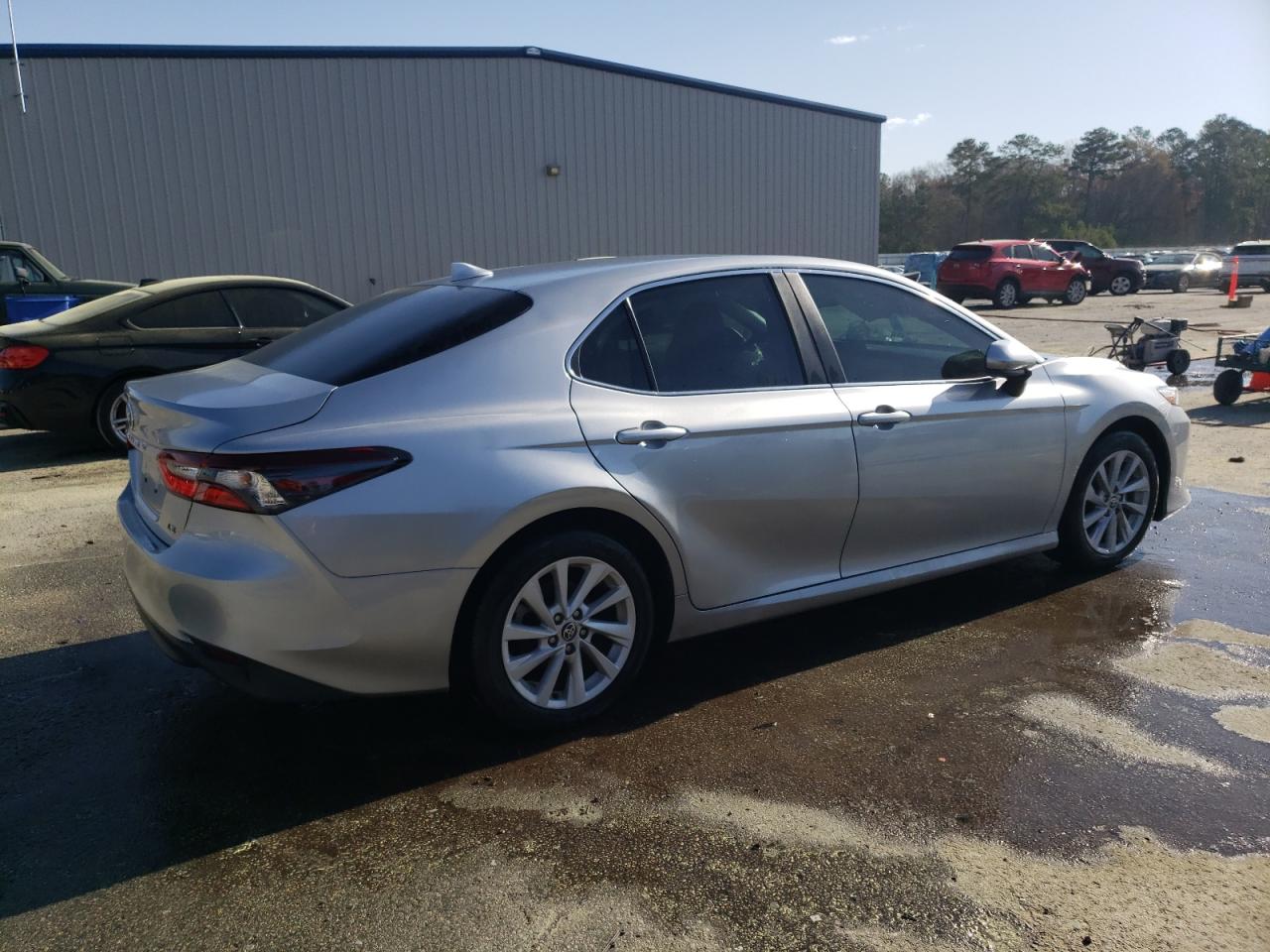 2022 TOYOTA CAMRY LE VIN:4T1C11AK4NU632091