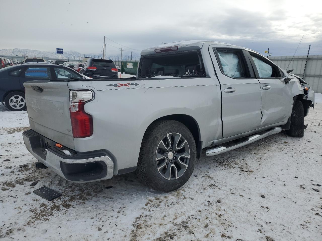 2022 CHEVROLET SILVERADO K1500 LT VIN:1GCPDDEK2NZ572095