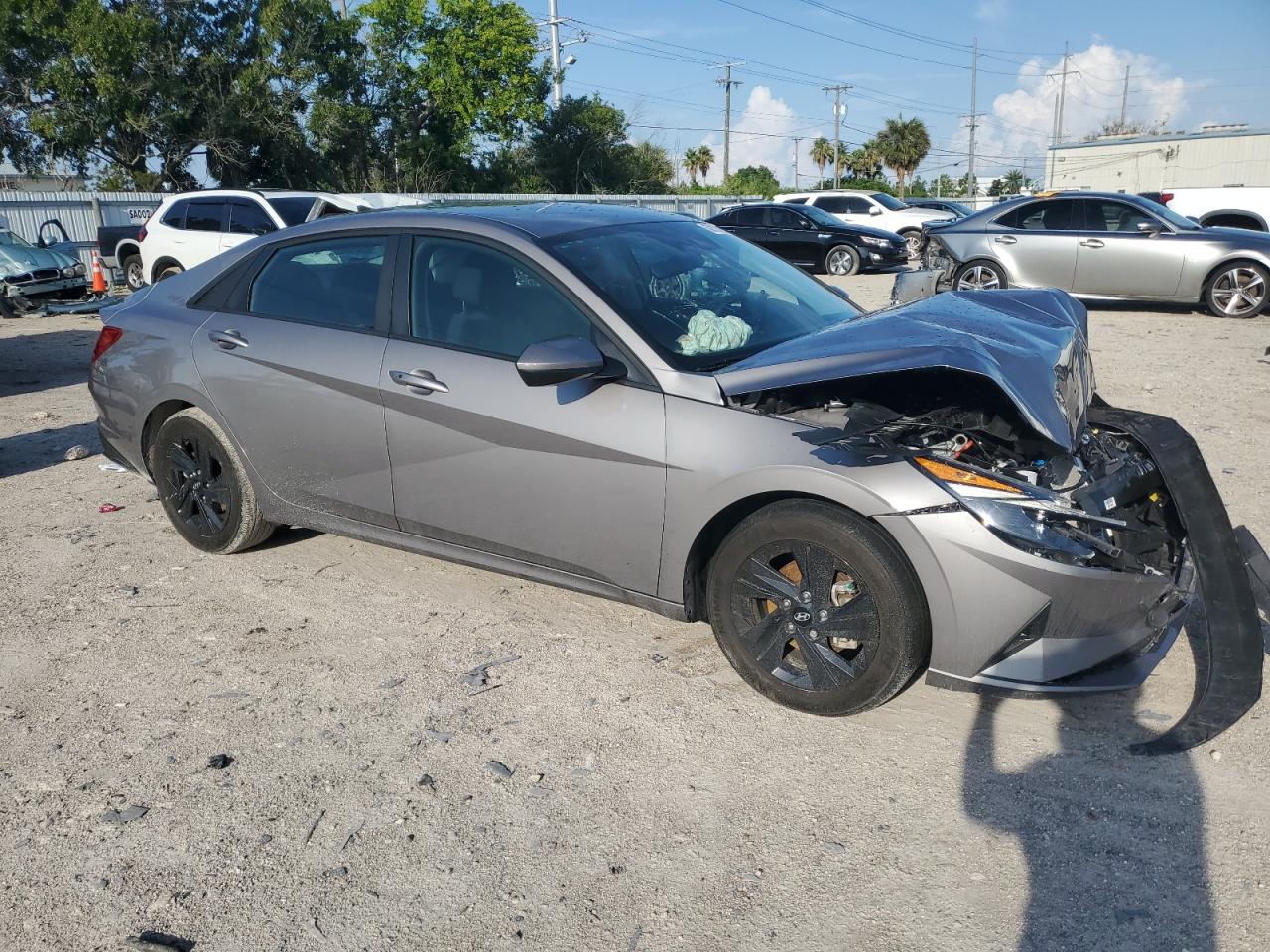 2022 HYUNDAI ELANTRA SEL VIN:KMHLM4AGXNU345598