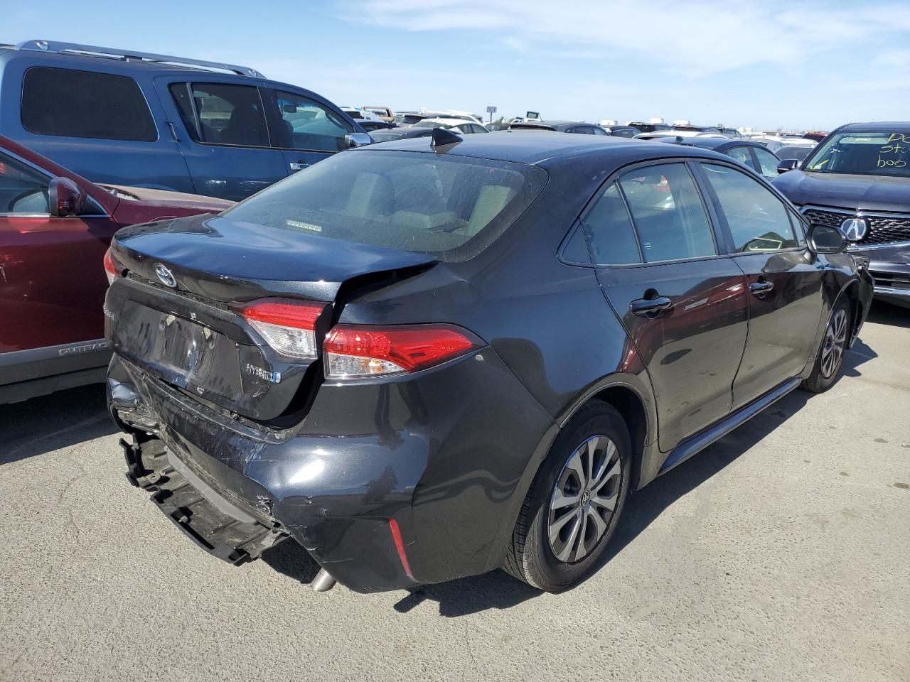 2022 TOYOTA COROLLA LE VIN:JTDEAMDE0NJ058160