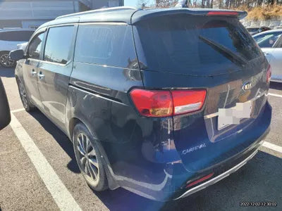 2016 Kia Carnival VIN: