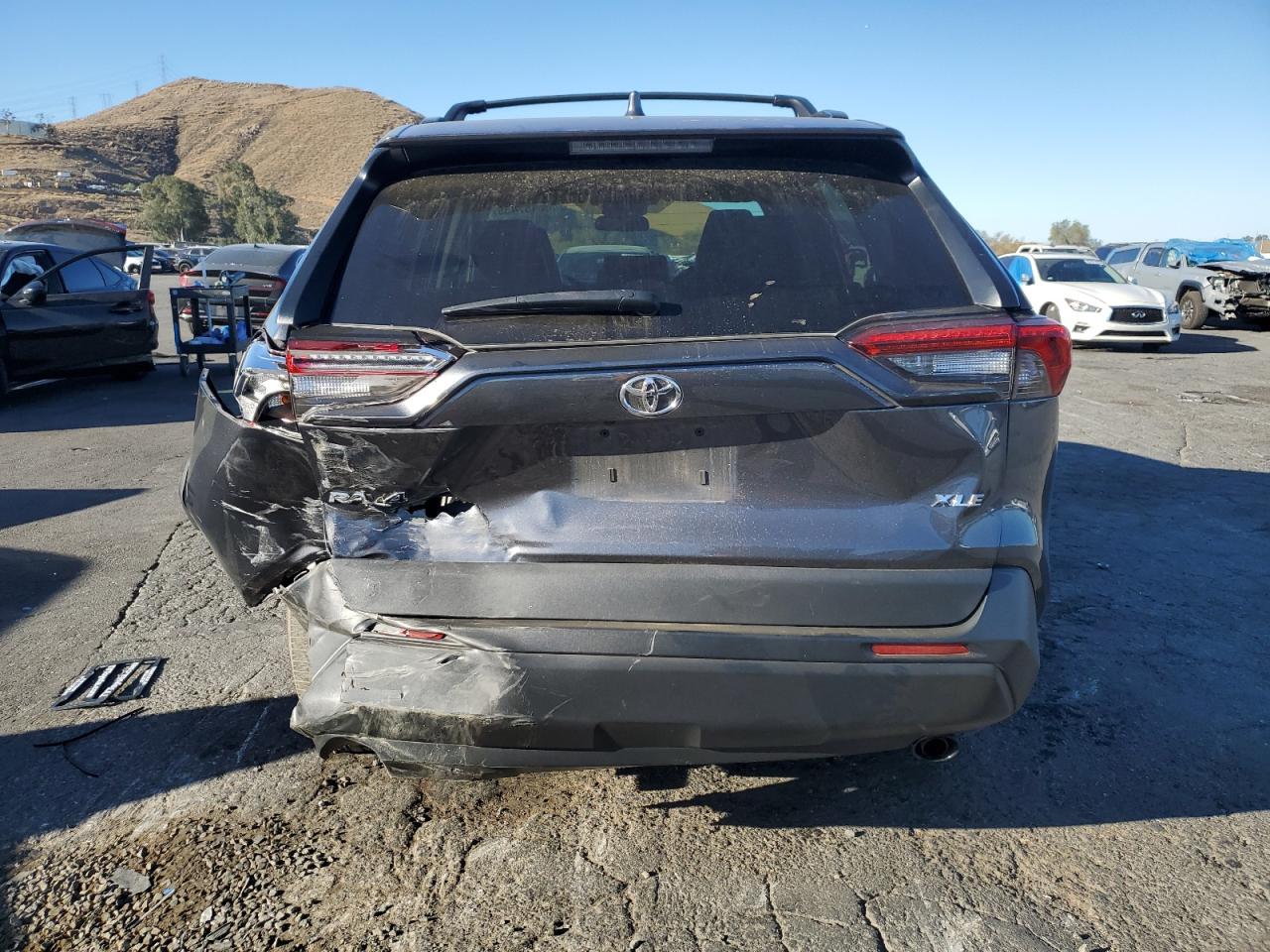 2022 TOYOTA RAV4 XLE PREMIUM VIN:2T3C1RFV7NC209192