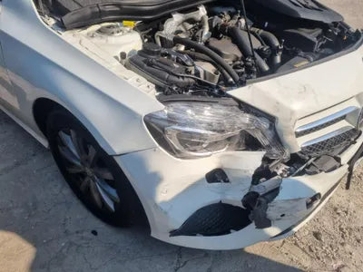 2015 Mercedes-Benz A 180 WDDBF1CB7FJ335596 VIN:WDDBF1CB7FJ335596