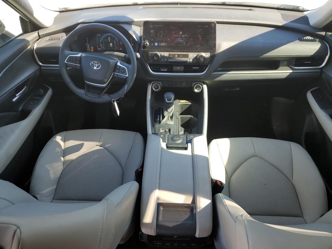 2024 TOYOTA GRAND HIGHLANDER XLE VIN:5TDAAAA56RS008910