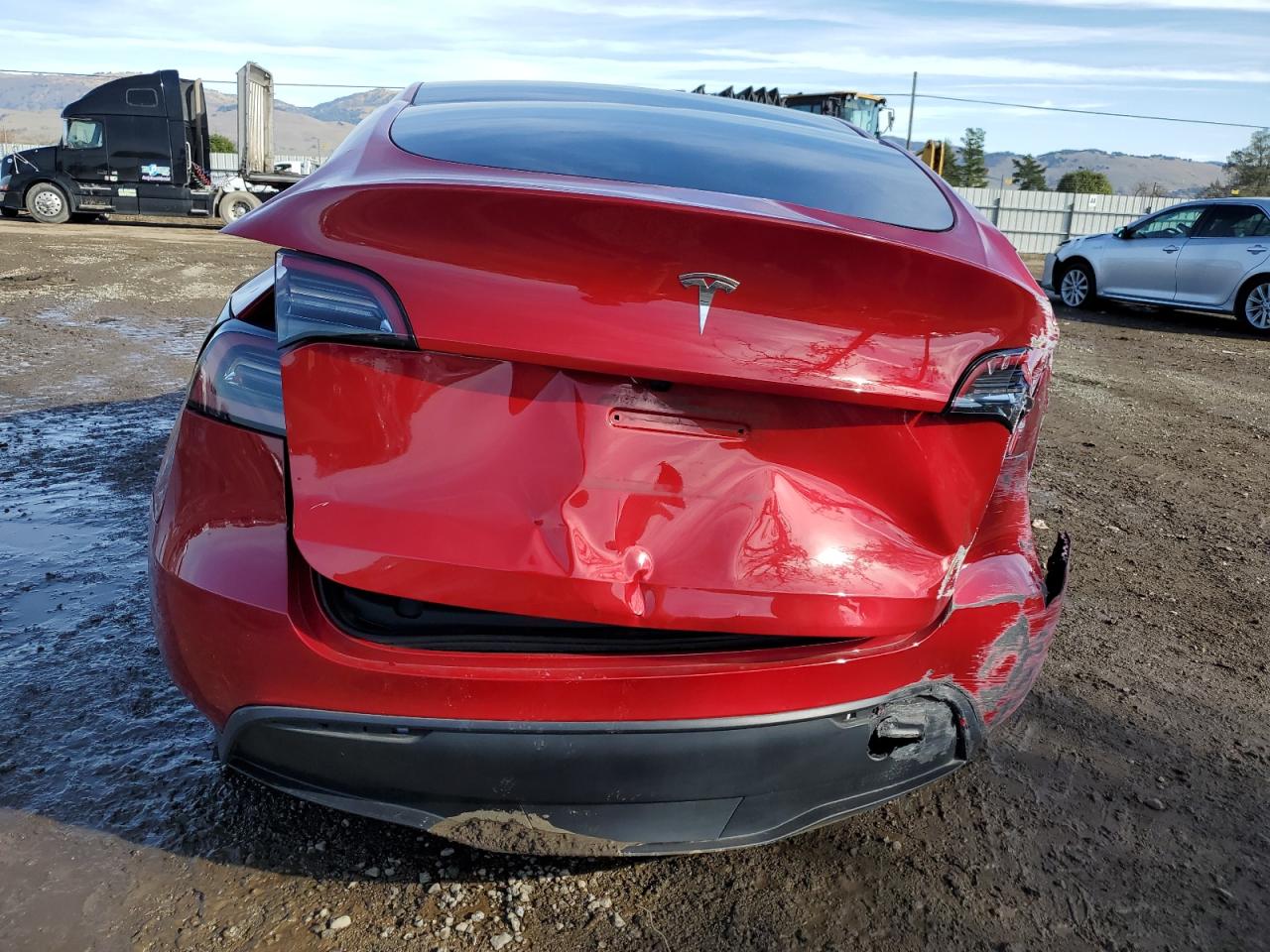 2023 TESLA MODEL Y  VIN:7SAYGDED3PF943225