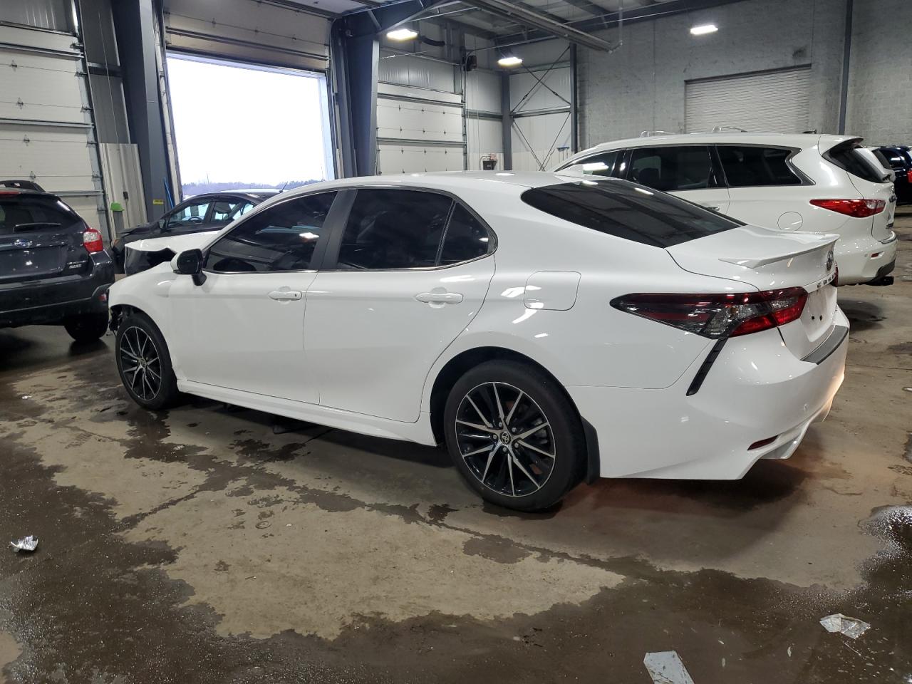2024 TOYOTA CAMRY SE NIGHT SHADE VIN:4T1G11AK7RU853319