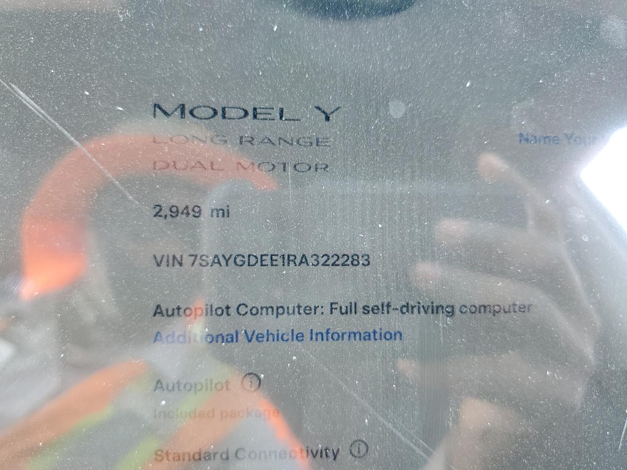 2024 TESLA MODEL Y  VIN:7SAYGDEE1RA322283