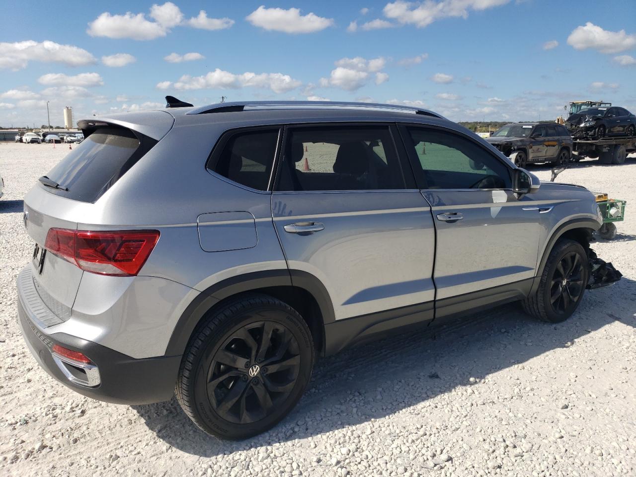2022 VOLKSWAGEN TAOS SE VIN:3VVSX7B22NM092469