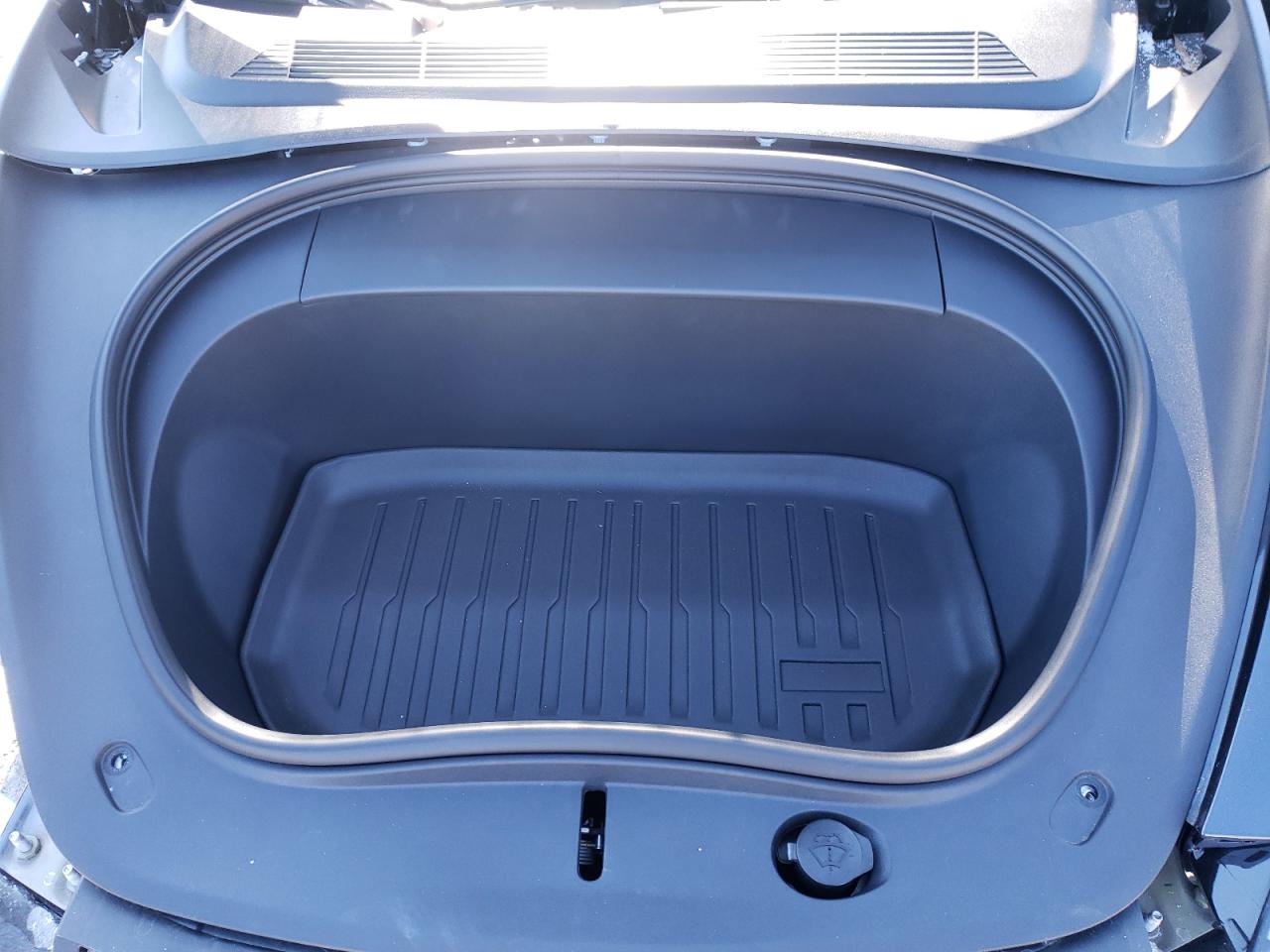 2024 TESLA MODEL 3  VIN:5YJ3E1EB5RF808955