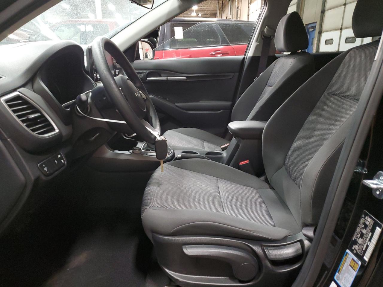 2023 KIA SELTOS LX VIN:KNDEPCAAXP7433868