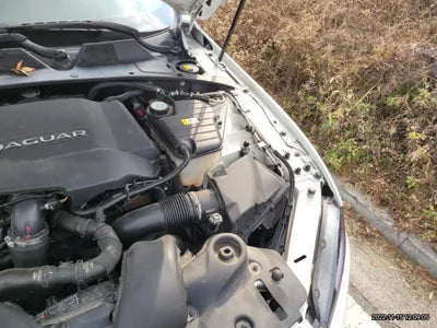 2016 Jaguar XJ SAJAA229XGNV99979 VIN:SAJAA229XGNV99979