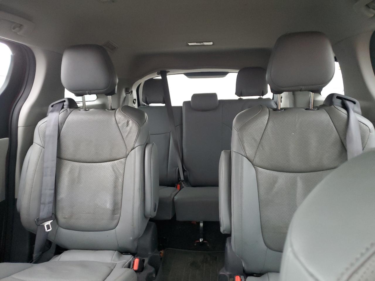 2022 TOYOTA SIENNA LIMITED VIN:5TDZSKFC8NS054715