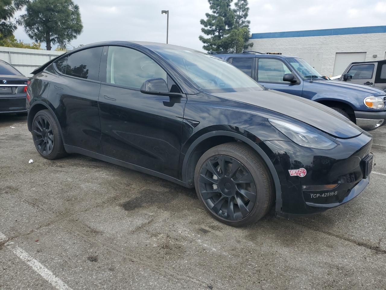 2023 TESLA MODEL Y  VIN:7SAYGAEE1PF698125