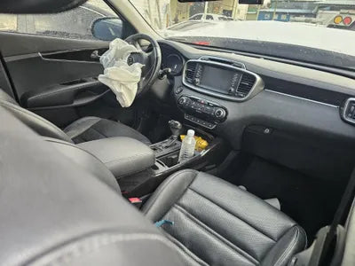 2016 Kia Sorento KNAPK81BBHA278009 VIN:KNAPK81BBHA278009