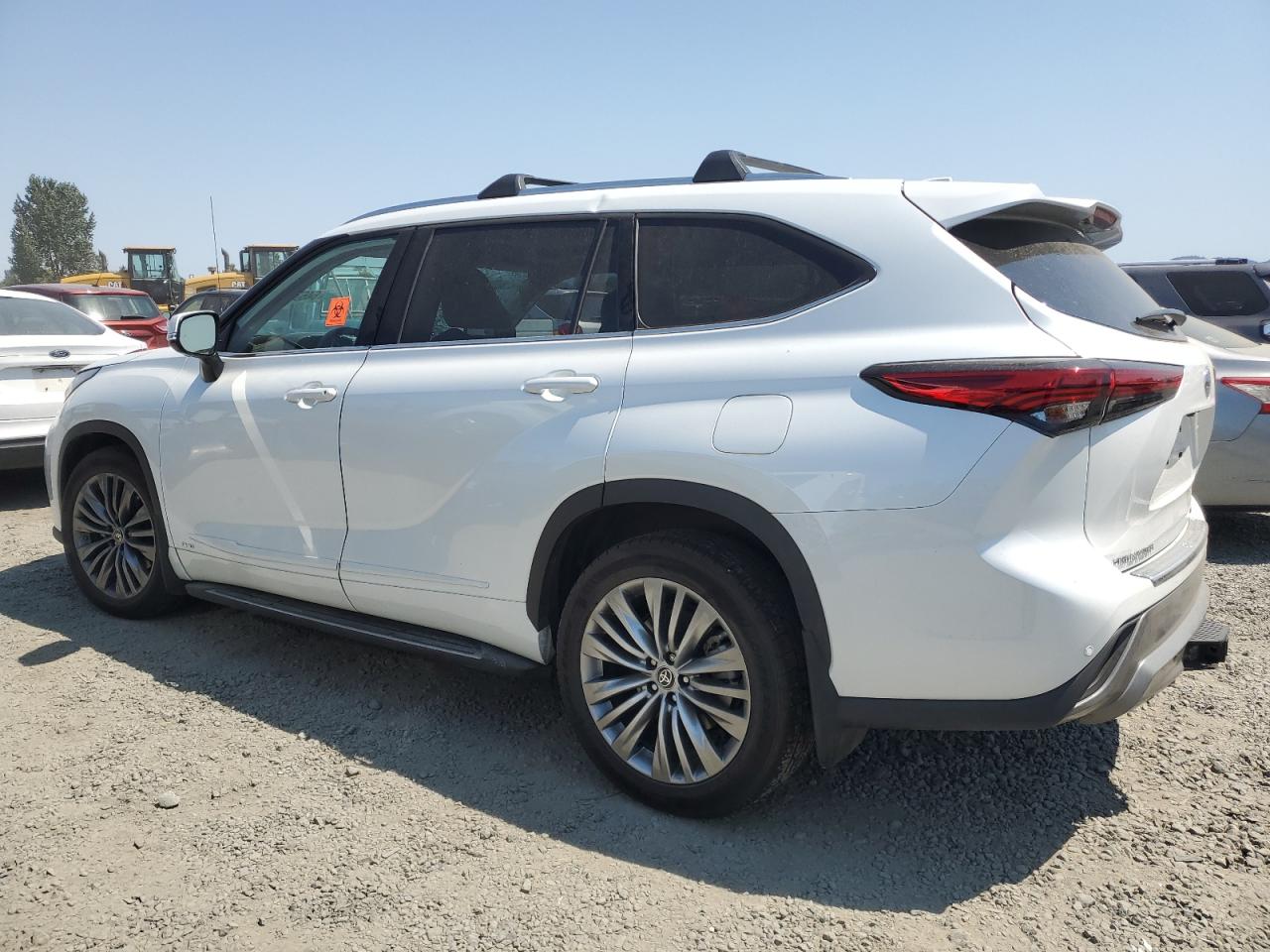 2022 TOYOTA HIGHLANDER HYBRID PLATINUM VIN:5TDEBRCH3NS074295