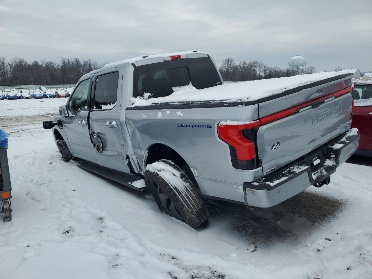 2024 FORD F150 LIGHTNING LARIAT VIN:1FT6W5L74RWG04451