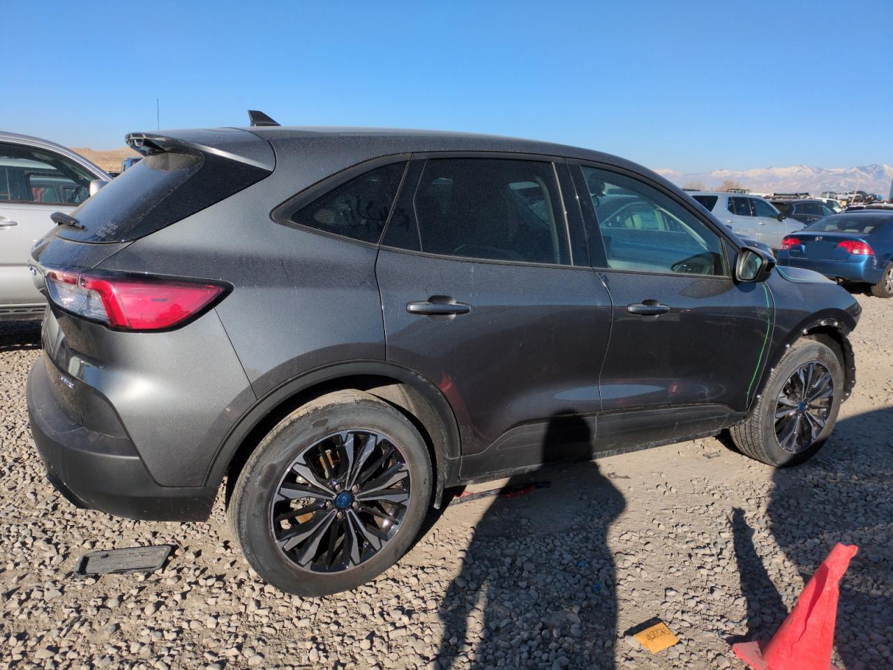 2022 FORD ESCAPE SE VIN:1FMCU9G63NUB95135