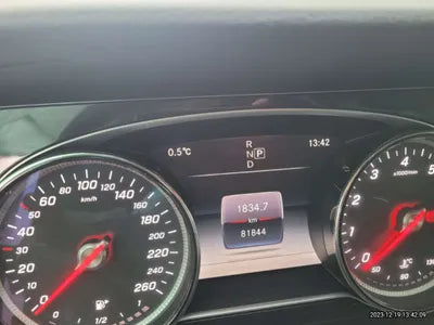 2019 Mercedes-Benz E 300 WDDZF4JB3KA524484 VIN:WDDZF4JB3KA524484