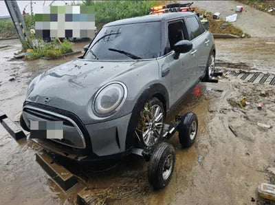 2022 MINI Cooper VIN: