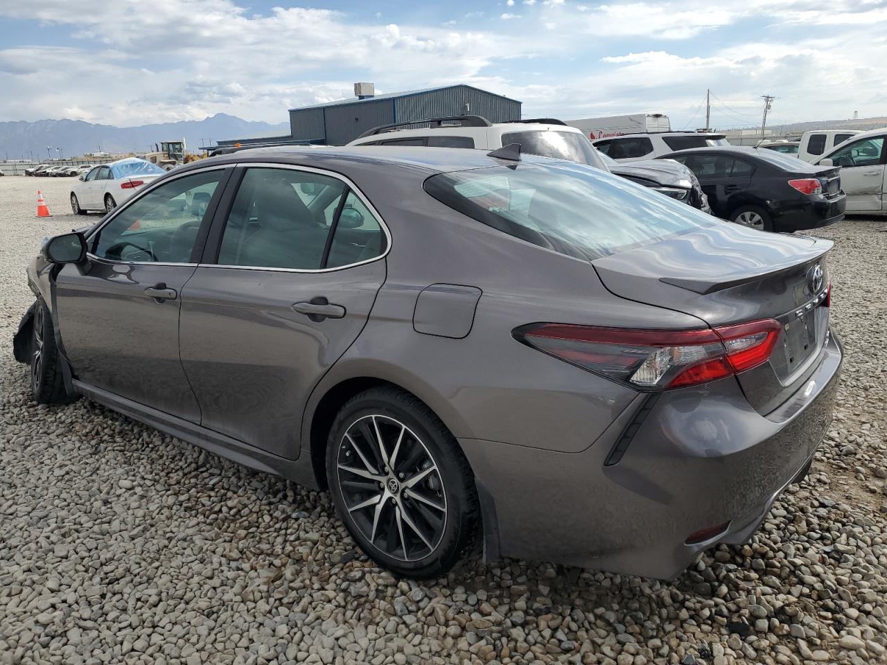 2022 TOYOTA CAMRY SE VIN:4T1G11BK7NU071773