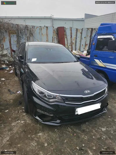 2018 Kia K5 KNAGW41EBKA031302 VIN:KNAGW41EBKA031302