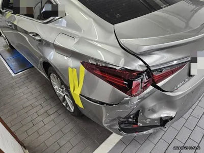 2021 Lexus ES 300 VIN: