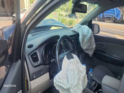 2018 Kia Carnival VIN: