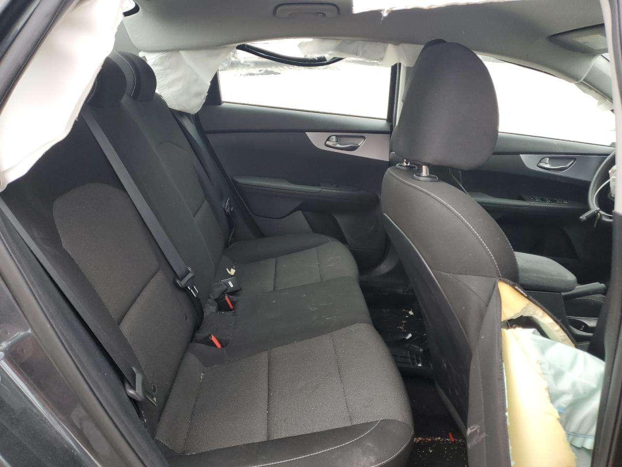 2022 KIA FORTE FE VIN:3KPF24AD8NE463807