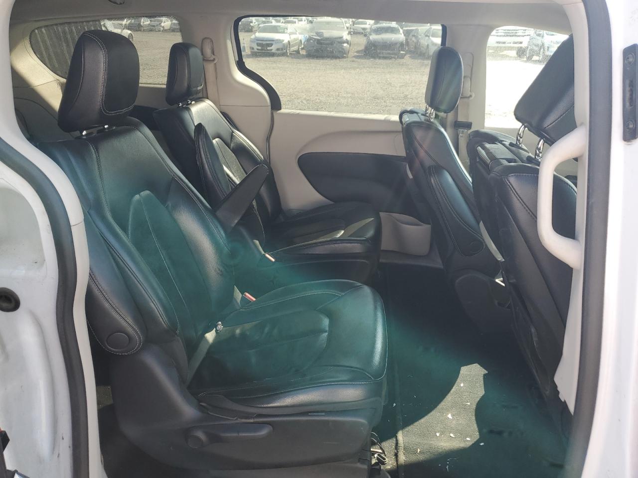 2022 CHRYSLER PACIFICA HYBRID TOURING L VIN:2C4RC1L77NR156188