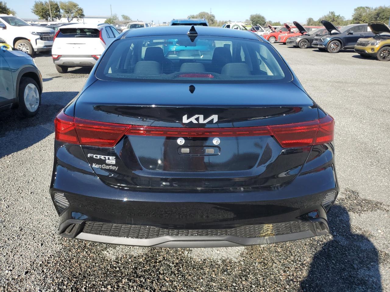 2024 KIA FORTE LX VIN:3KPF24AD1RE820329