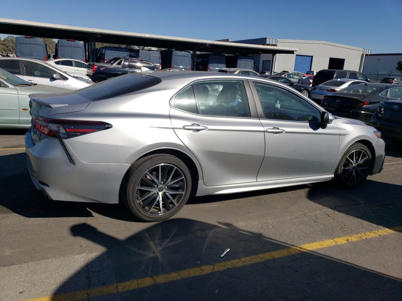 2023 TOYOTA CAMRY SE NIGHT SHADE VIN:4T1G11AKXPU152898