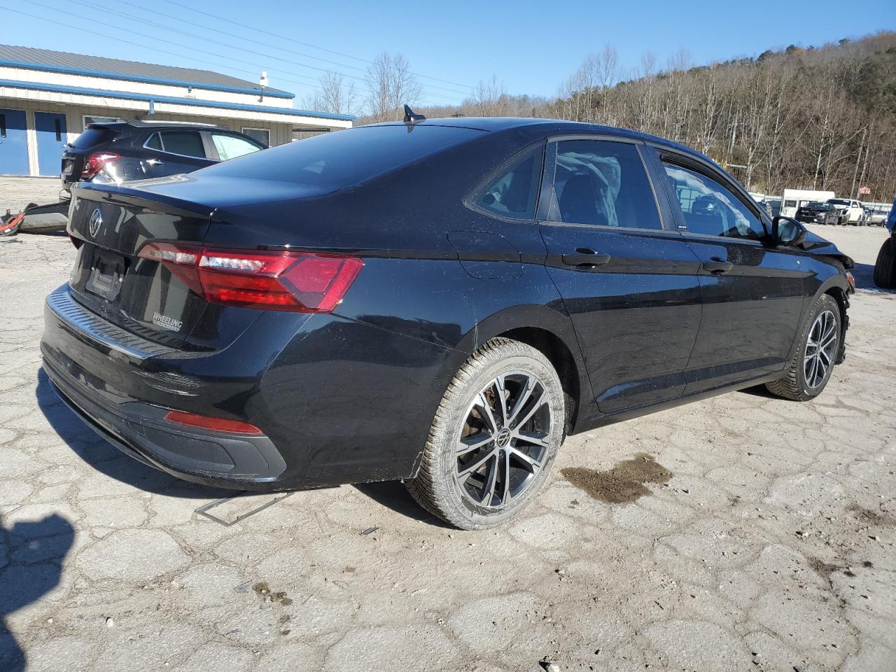 2023 VOLKSWAGEN JETTA SPORT VIN:3VWBM7BU5PM038060