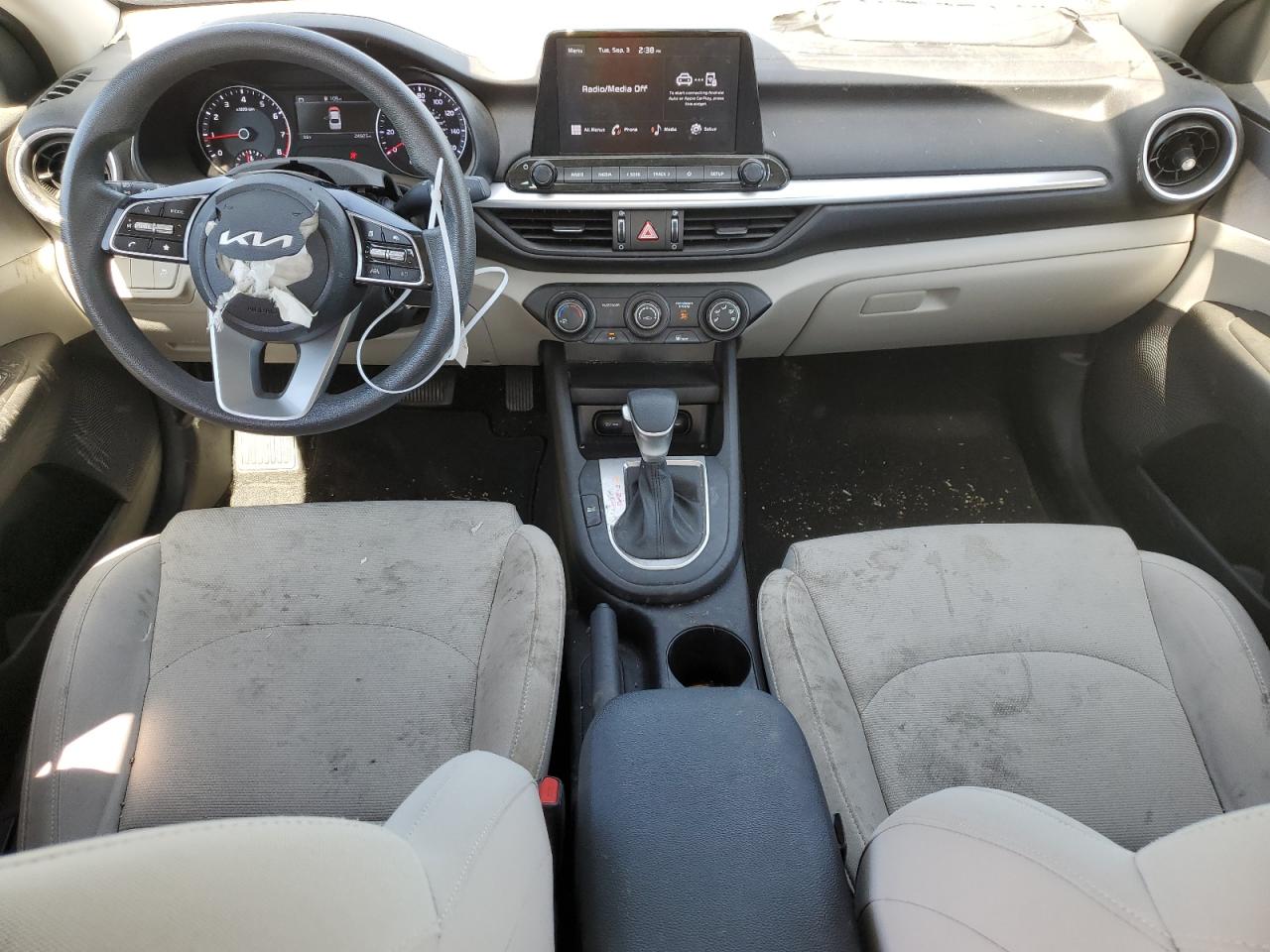 2022 KIA FORTE FE VIN:3KPF24AD2NE416613