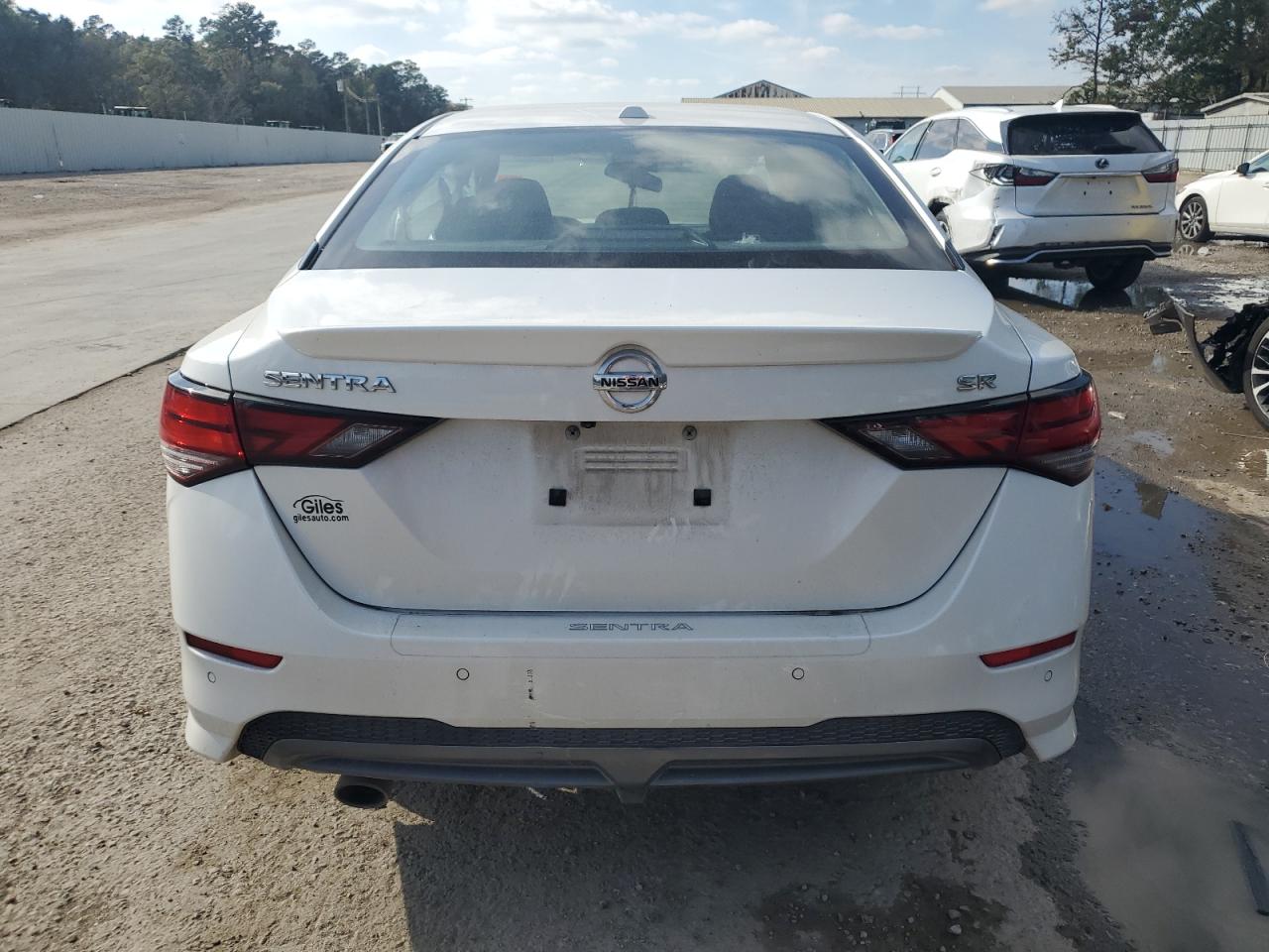 2022 NISSAN SENTRA SR VIN:3N1AB8DV3NY317581