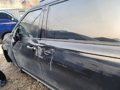 2021 Kia Carnival KNANE81BBMS082298 VIN:KNANE81BBMS082298