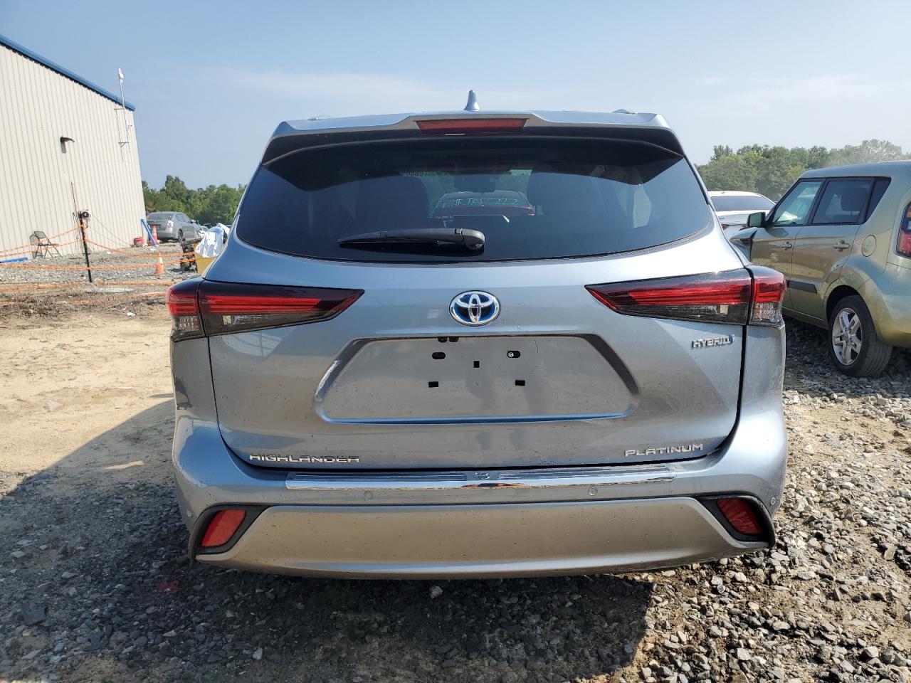 2024 TOYOTA HIGHLANDER HYBRID PLATINUM VIN:5TDFARAH5RS024076